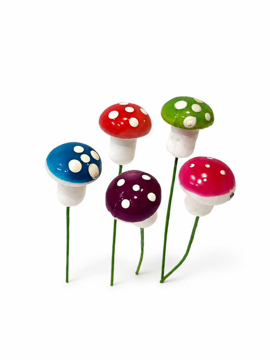 Pin Mushroom (1 pc) - The Mini Roots